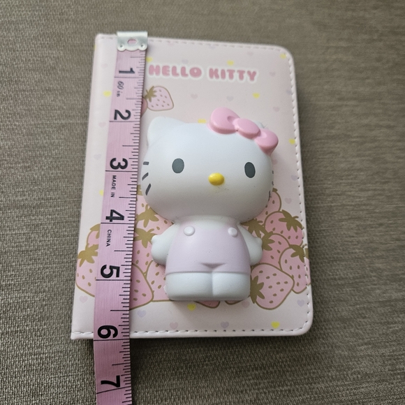 Hello Kitty Pink Notebook - Picture 9 of 10